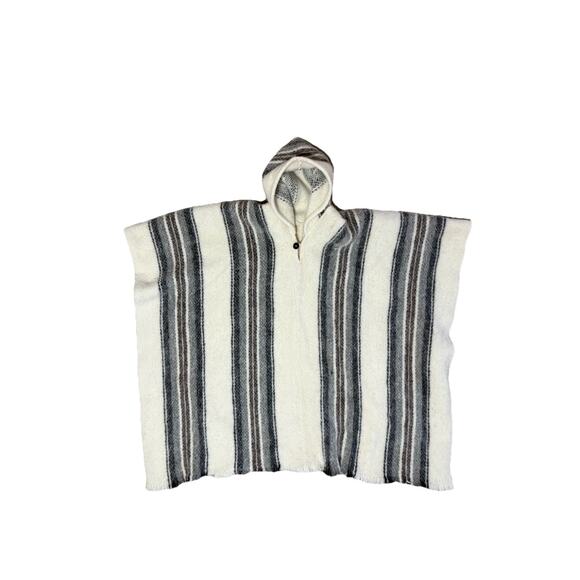 Genuine Alpaca Wool Poncho Warm Coat Sweater Jacket Peru Blanket Hooded One Size - Picture 1 of 6